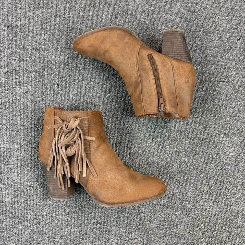 Women's Brown Suede Leather Fringe Tassel Heel Side Zip Booties Boots Size 6.5 M